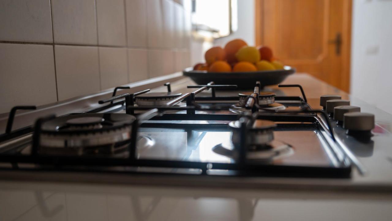 Appartamenti Melograno E Fico Loculi Exteriér fotografie